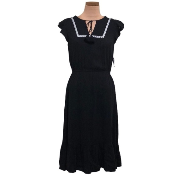 NWT Old Navy Midi Dress Size XS Black Flutter Sleeve White Embroidery - Picture 1 of 10